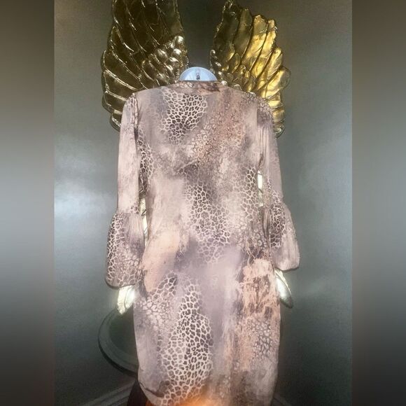 Gorgeous Savee Couture Animal Leopard Wrap V drape neckline, Bell Sleeves, XS - Picture 7 of 12